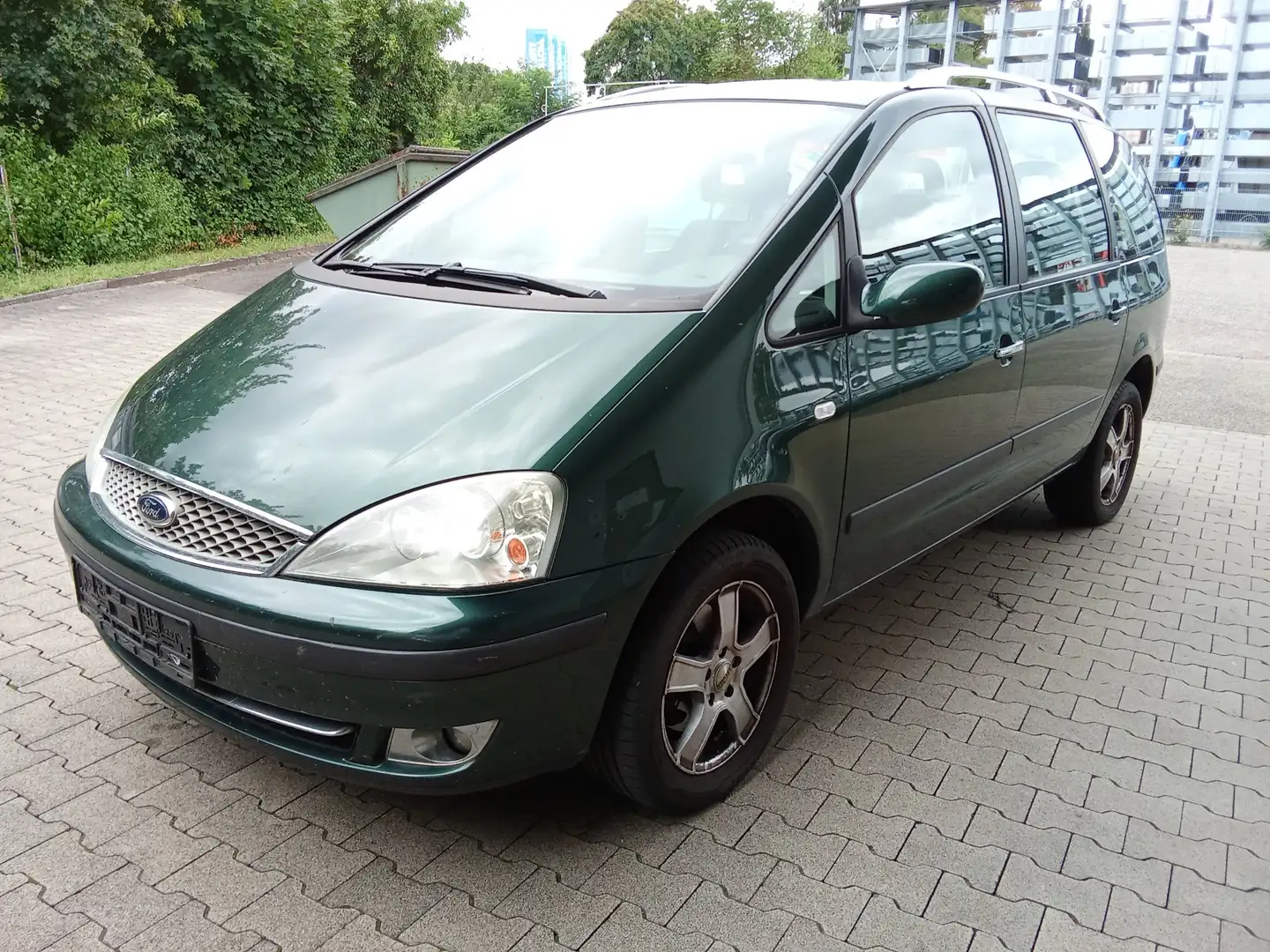 Ford Galaxy 16V Aut. Ghia Groen - 2