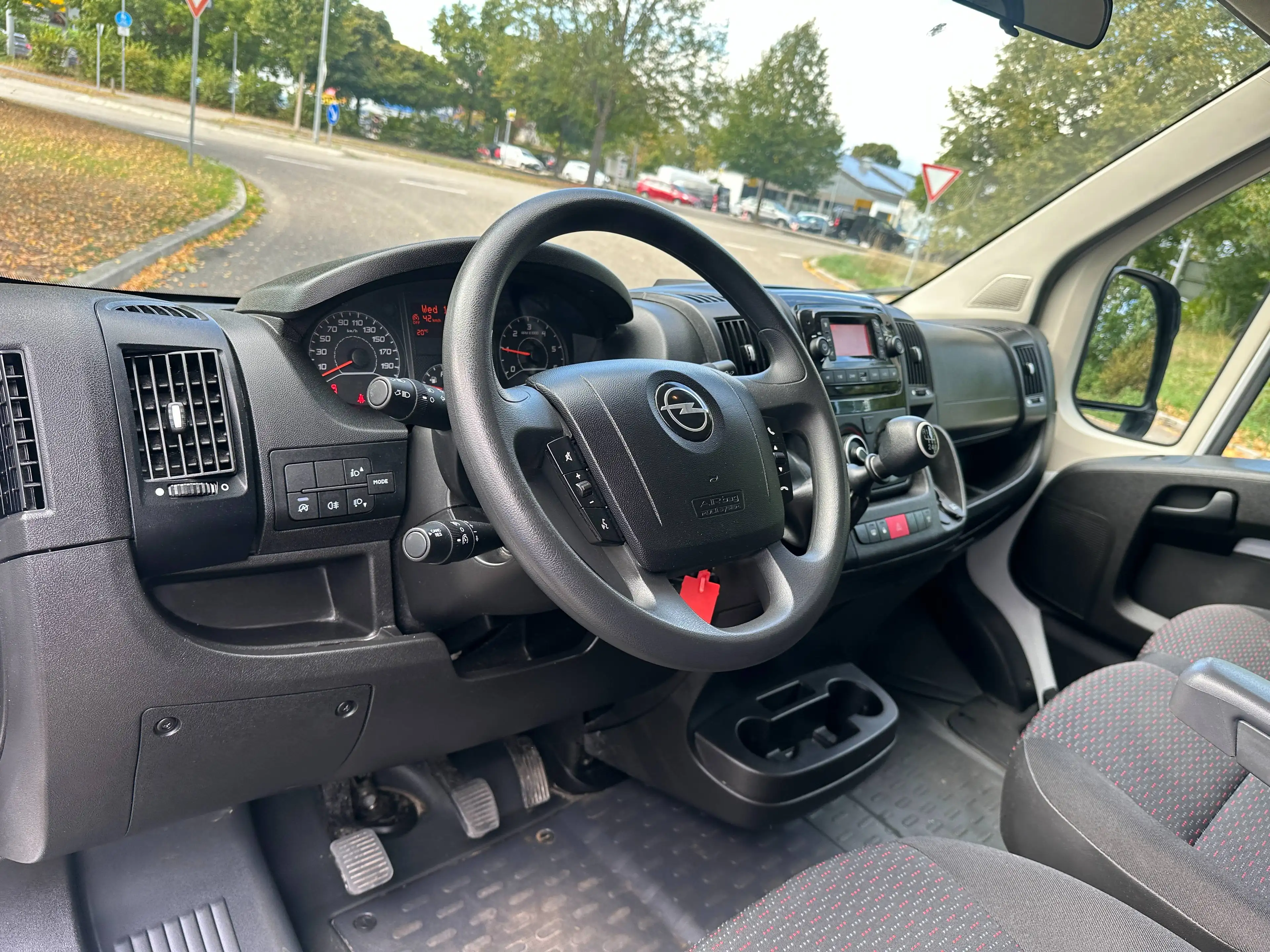 Opel Movano 2.2 CDTI L3H2*AHK*Klima*Tempo*Parkpilot*TüV Neu — photo 14