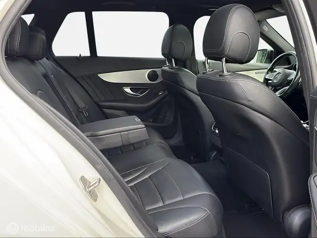 Mercedes-Benz C-Class view 10