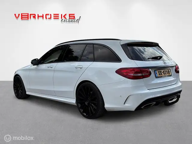 Mercedes-Benz C-Class view 5