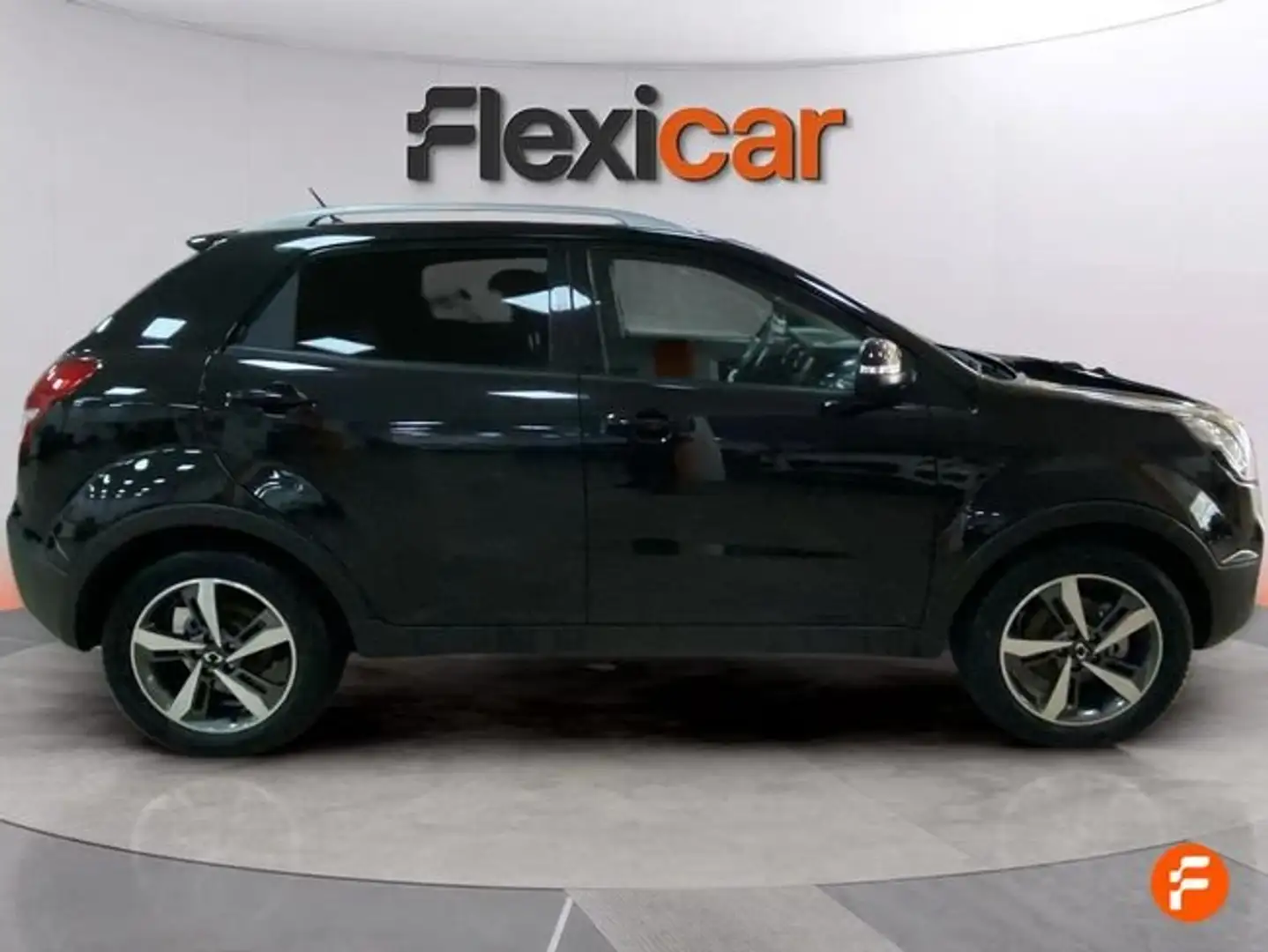 SsangYong Korando D22T Line 4x2 Negro - 2