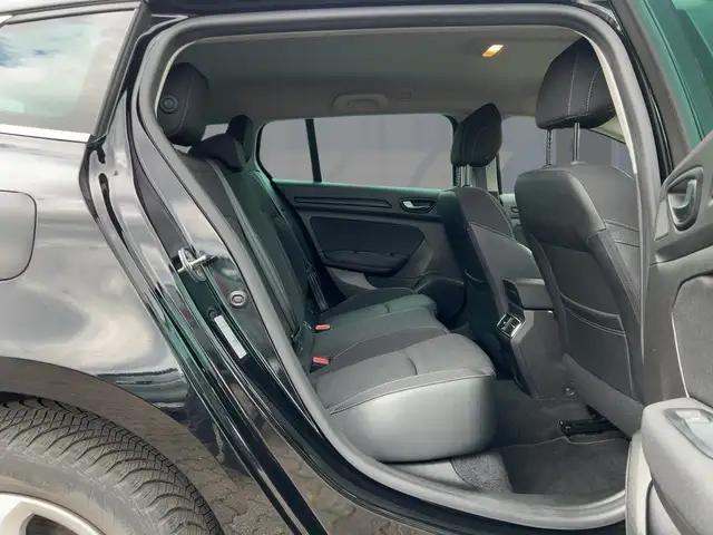 Renault Megane view 9