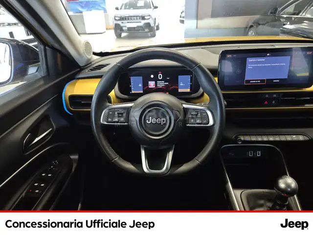 Jeep Avenger view 9