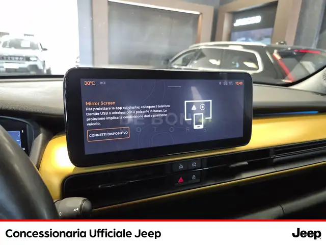 Jeep Avenger view 12