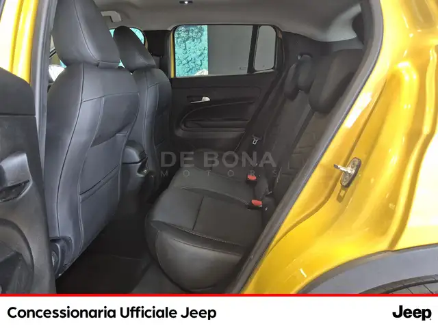 Jeep Avenger view 7