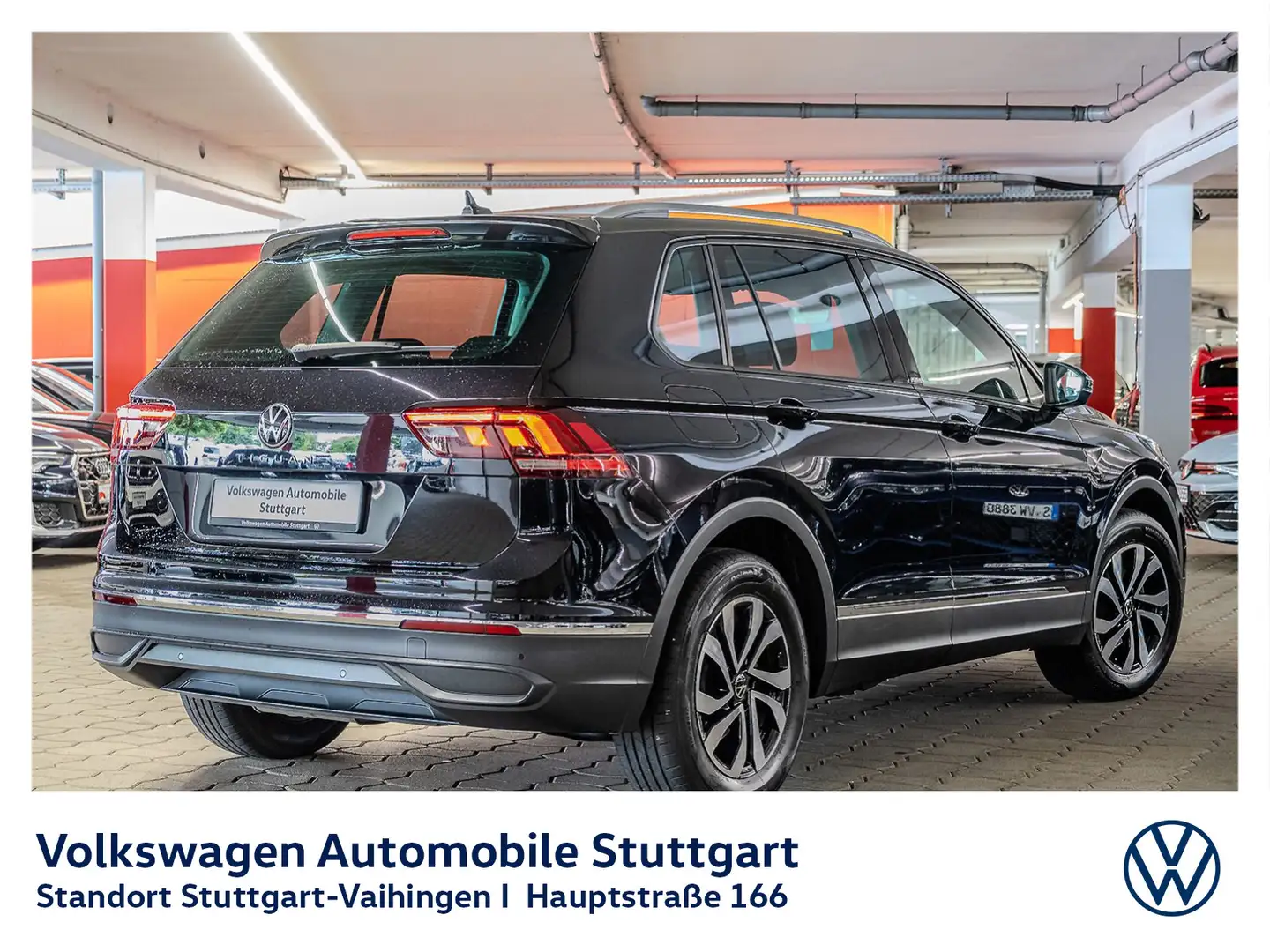 Volkswagen Tiguan 2.0 TDI 110KW DSG Klima Navi ACC Schwarz - 2