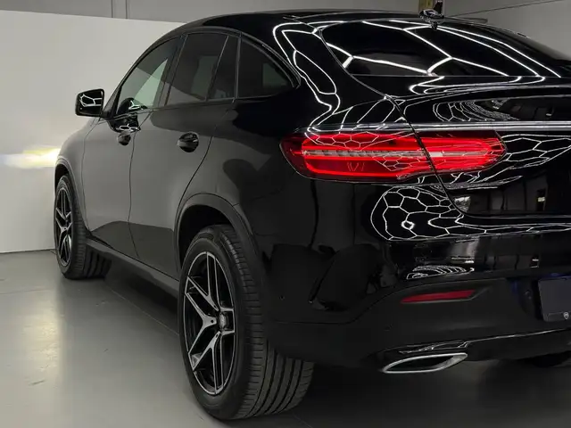 Mercedes-Benz Gle view 11