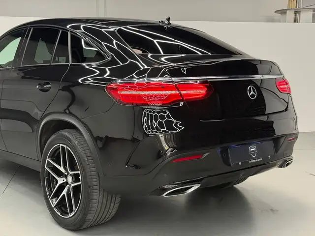 Mercedes-Benz Gle view 10