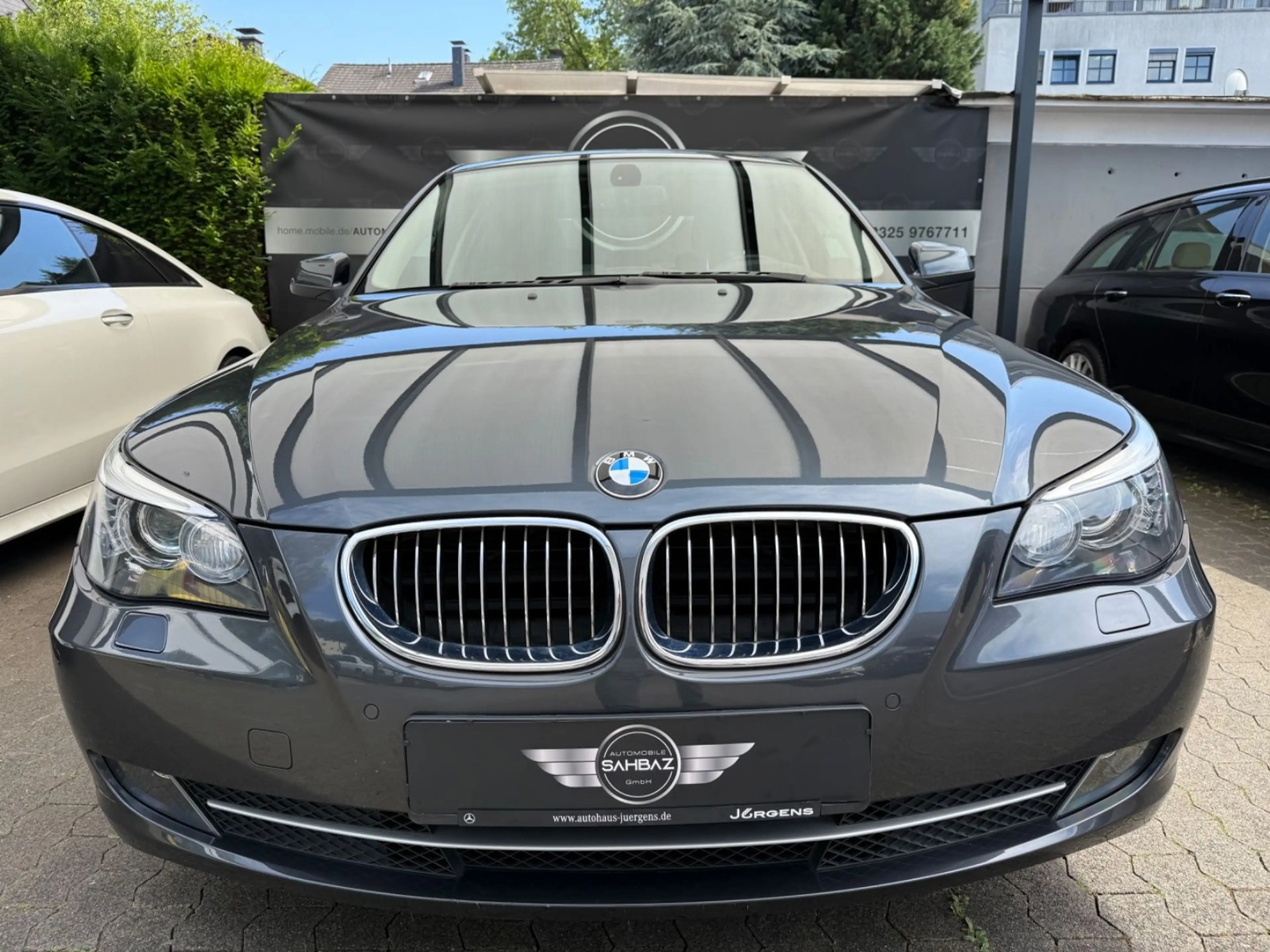 BMW 523 i Limousine*1.HAND*XENON*NAVI PROF.*SOFTCLOS — photo 2