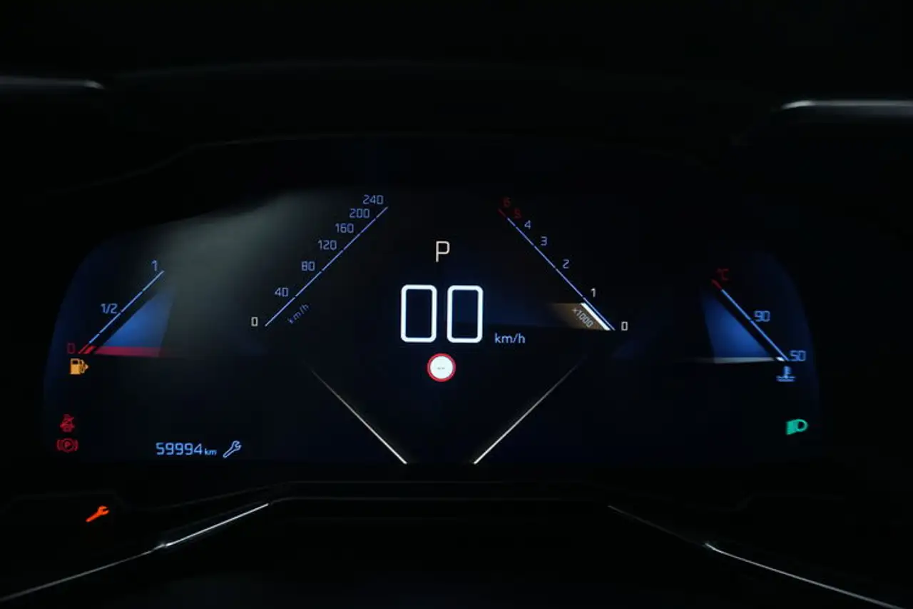 DS Automobiles DS 7 Crossback 2022 — фото 12