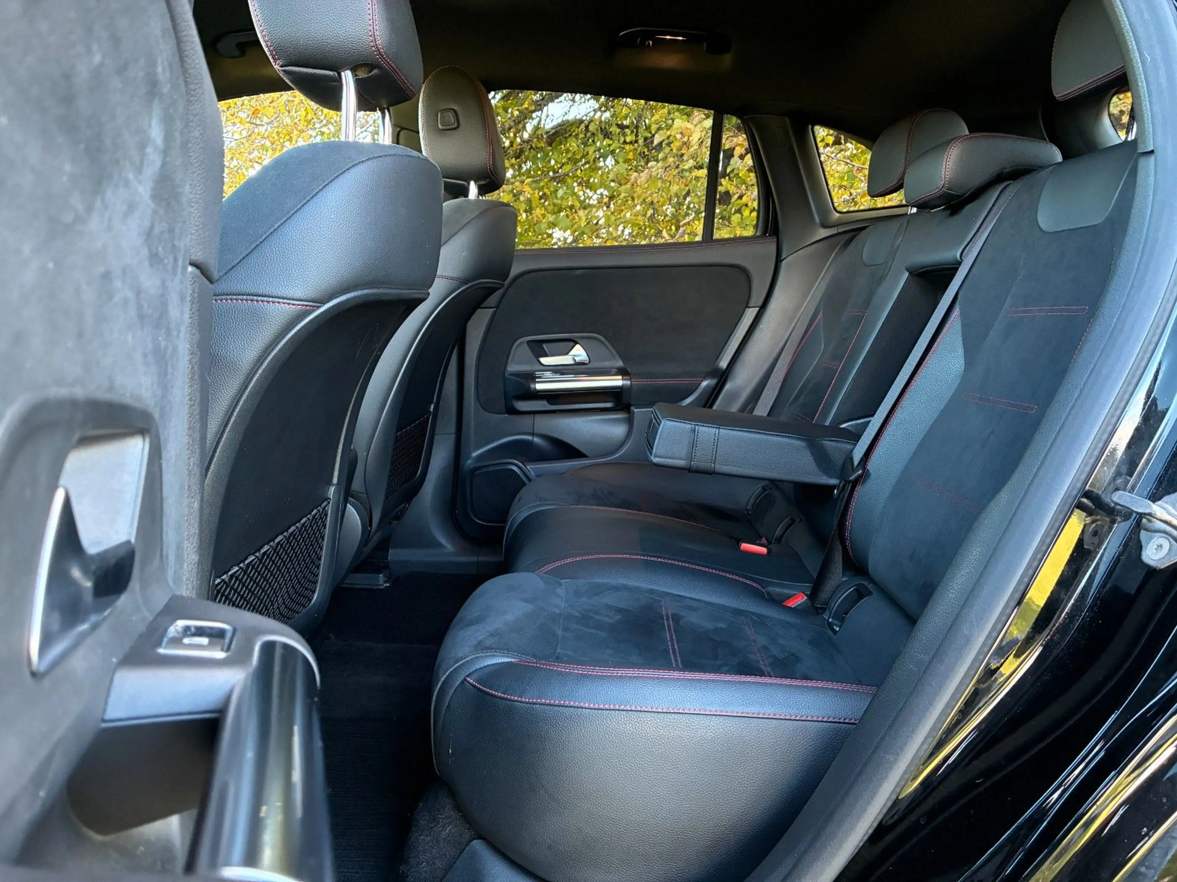 Mercedes-Benz EQA EQA 250 *Navi*RFK*AMG Line* — photo 28