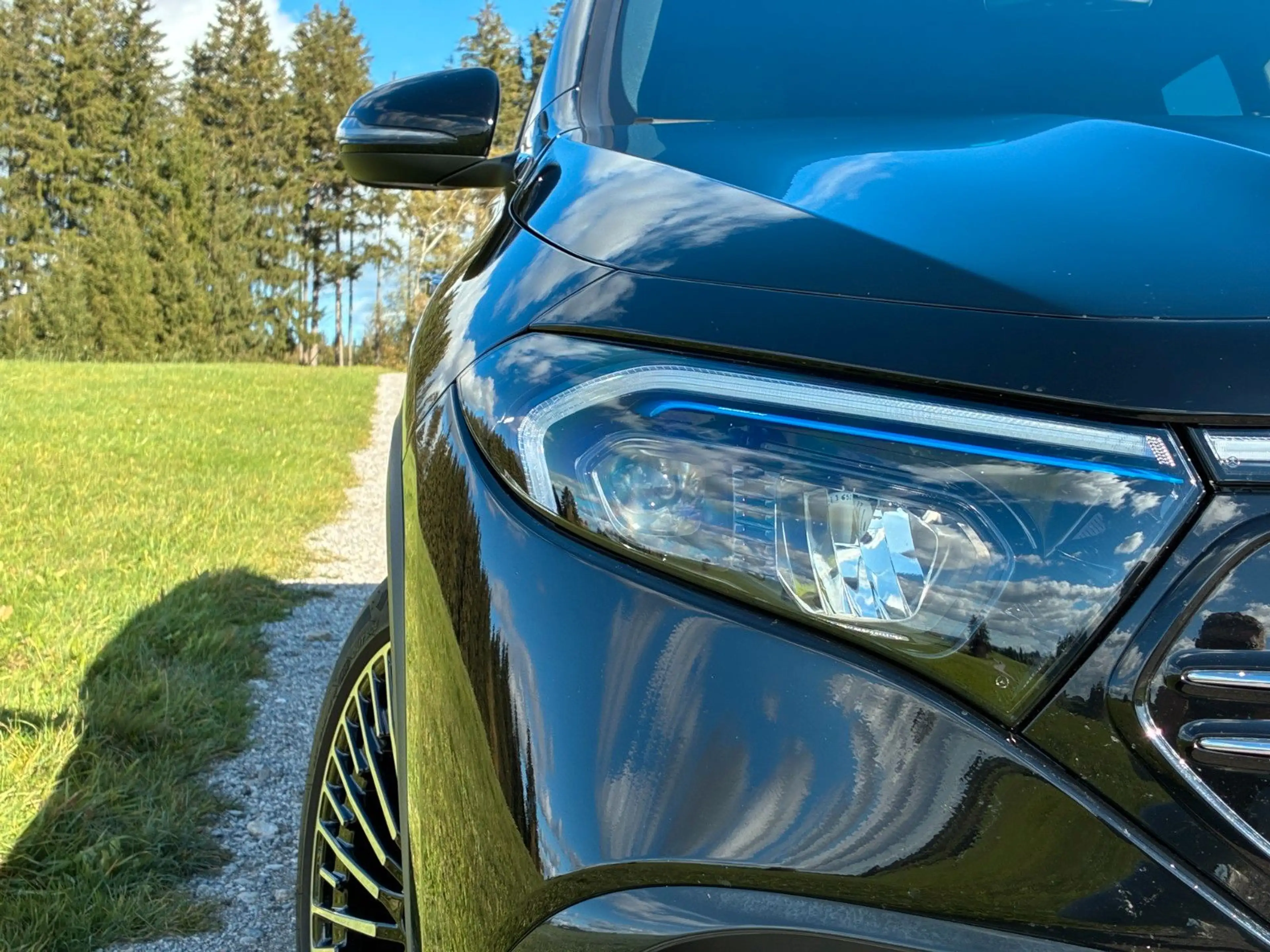 Mercedes-Benz EQA EQA 250 *Navi*RFK*AMG Line* — photo 7