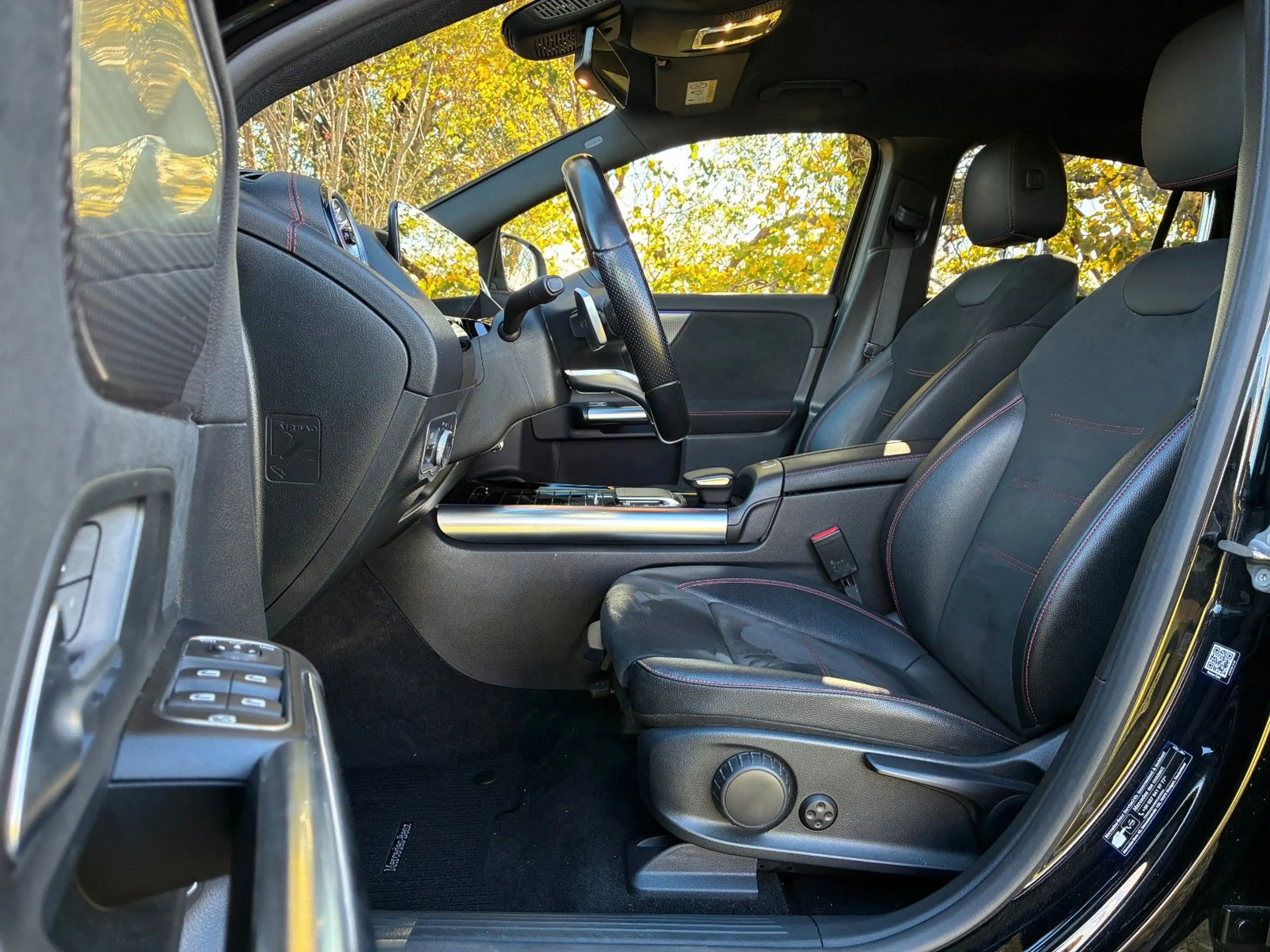 Mercedes-Benz EQA EQA 250 *Navi*RFK*AMG Line* — photo 12