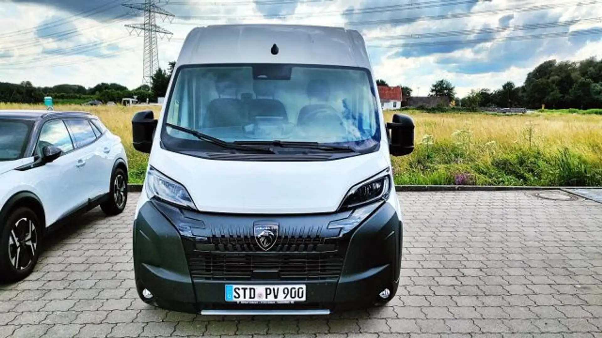 Peugeot Boxer 2.2 BlueHDi 140 L3H2 Autm. Weiß - 2