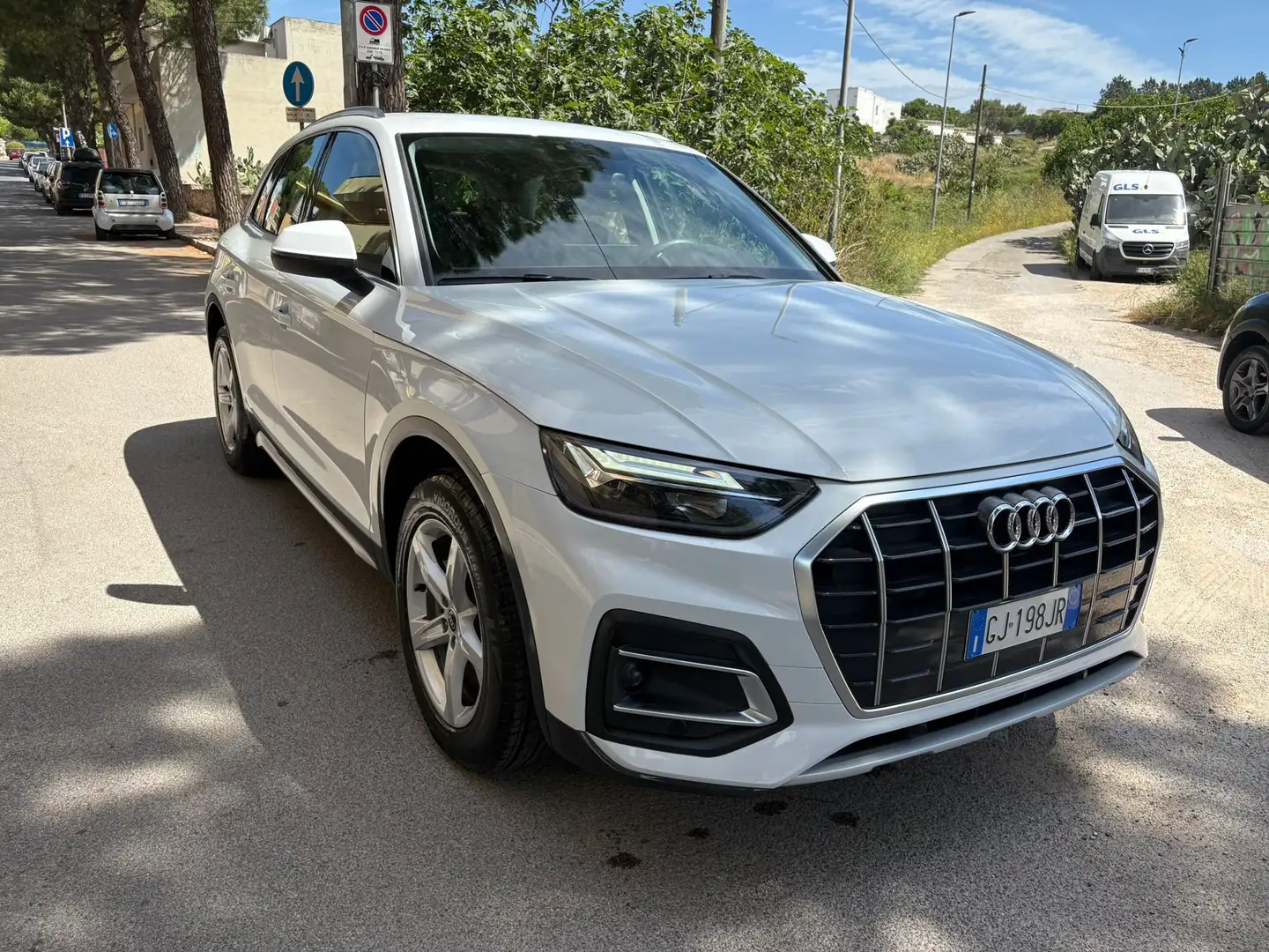 Audi Q5 Q5 35 2.0 tdi 12V Mild Hybrid  Business s-tronic Bianco - 2