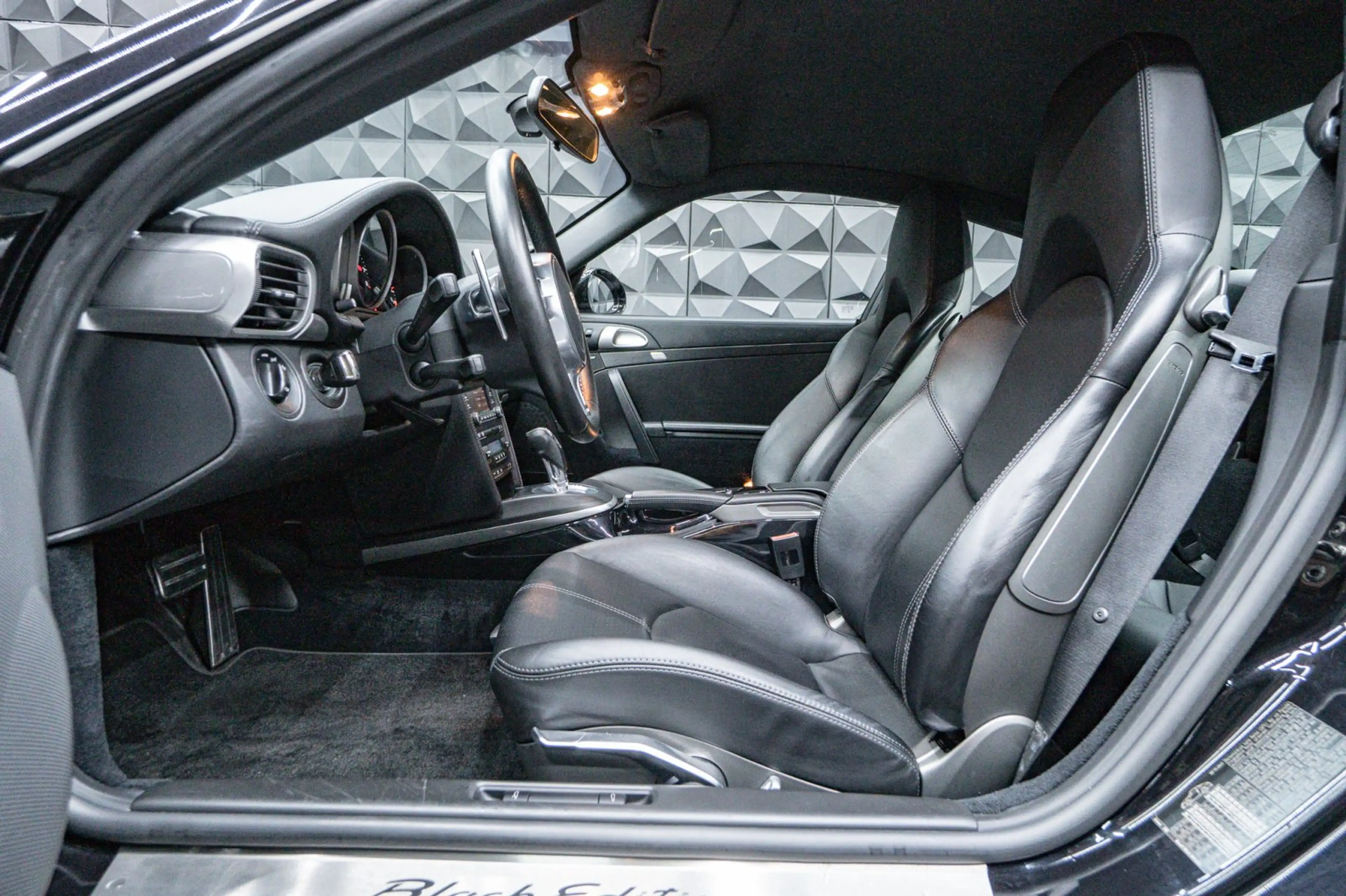 Porsche 997 .2 Carrera  Black Edition ChronoPlus SportAbgas — photo 14