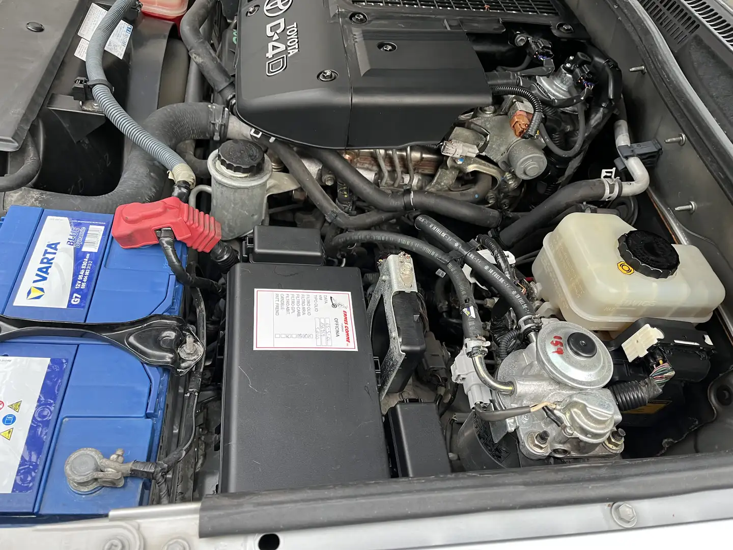 Toyota Land Cruiser Prado Wagon - 2