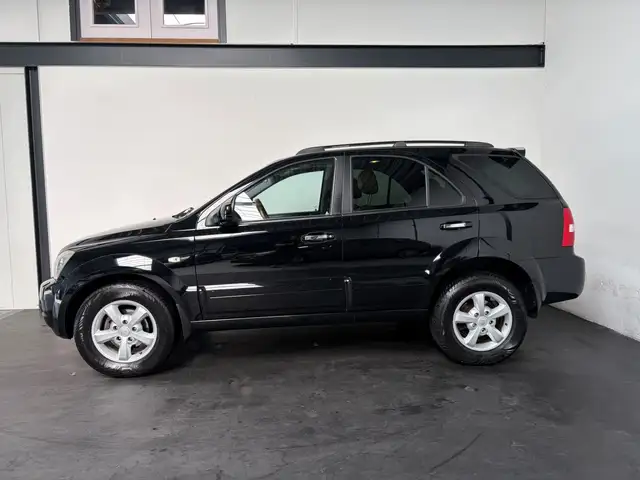 Kia Sorento view 25