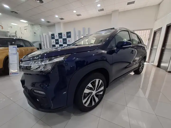 Suzuki S-Cross 2023