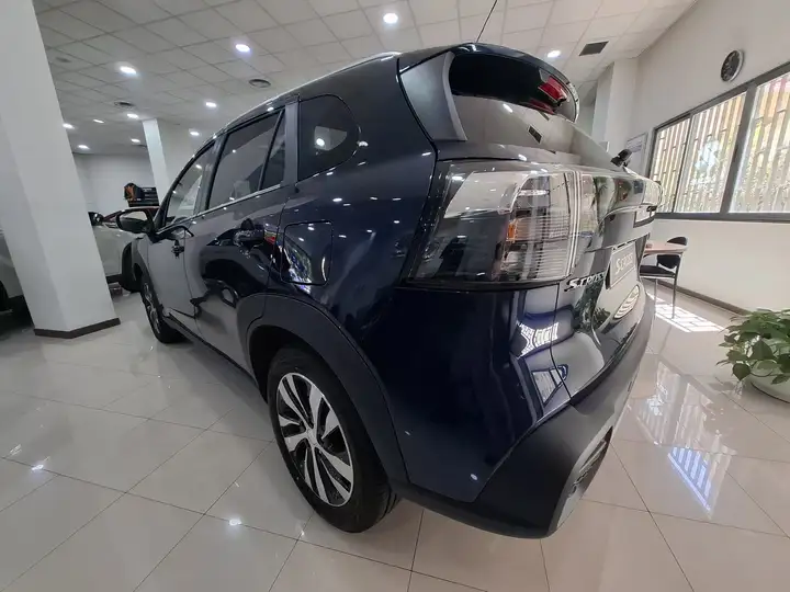 Suzuki S-Cross 2023, foto 4