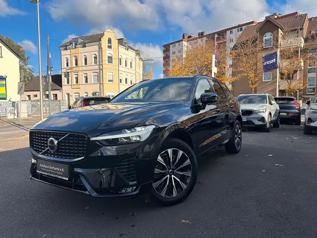 Volvo XC60 B4 FWD Plus Dark BLIS,ACC,H&K, Voll LED