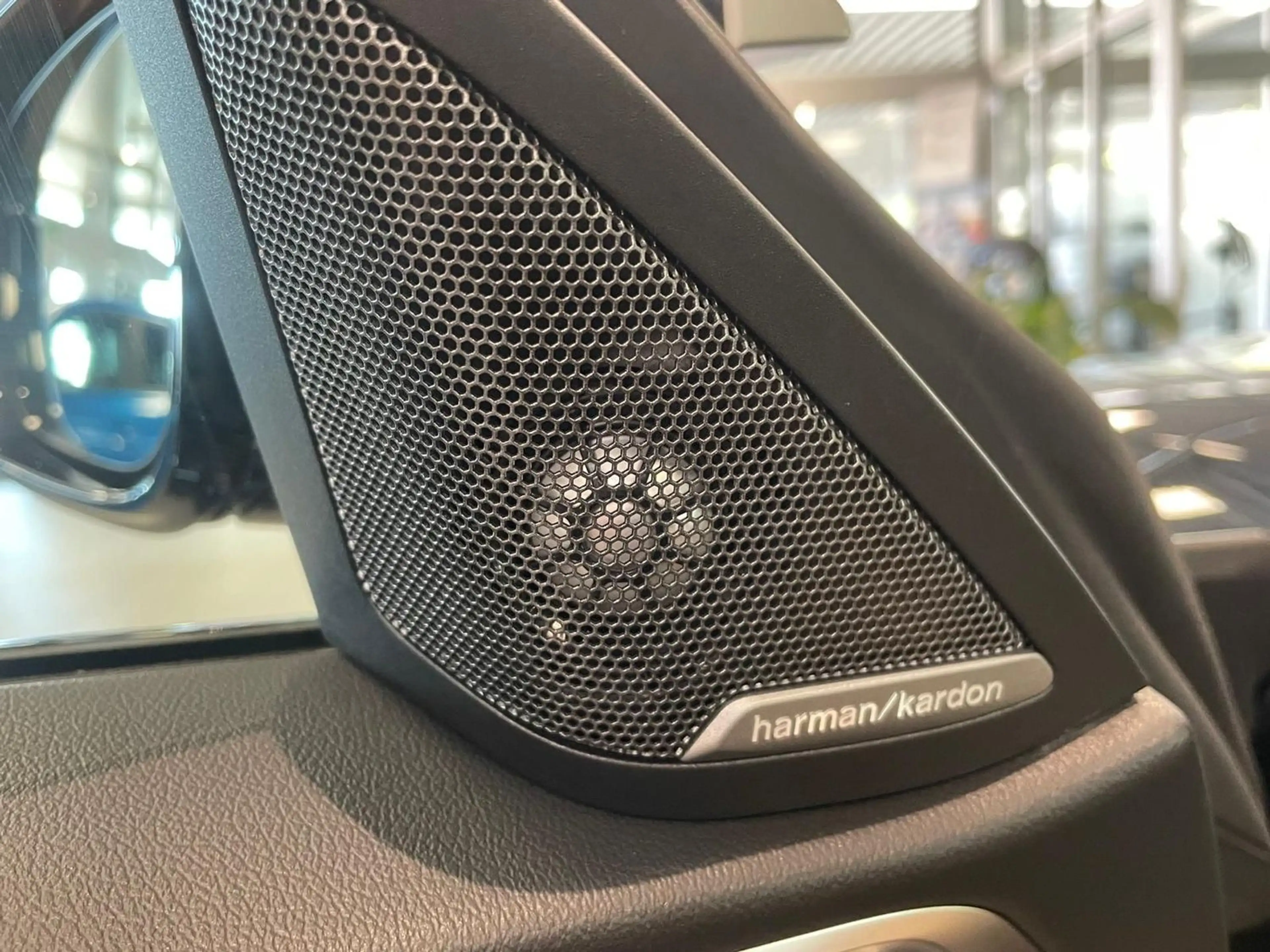 BMW i4 M50 xDrive H&K LED 360°Kamera — photo 14