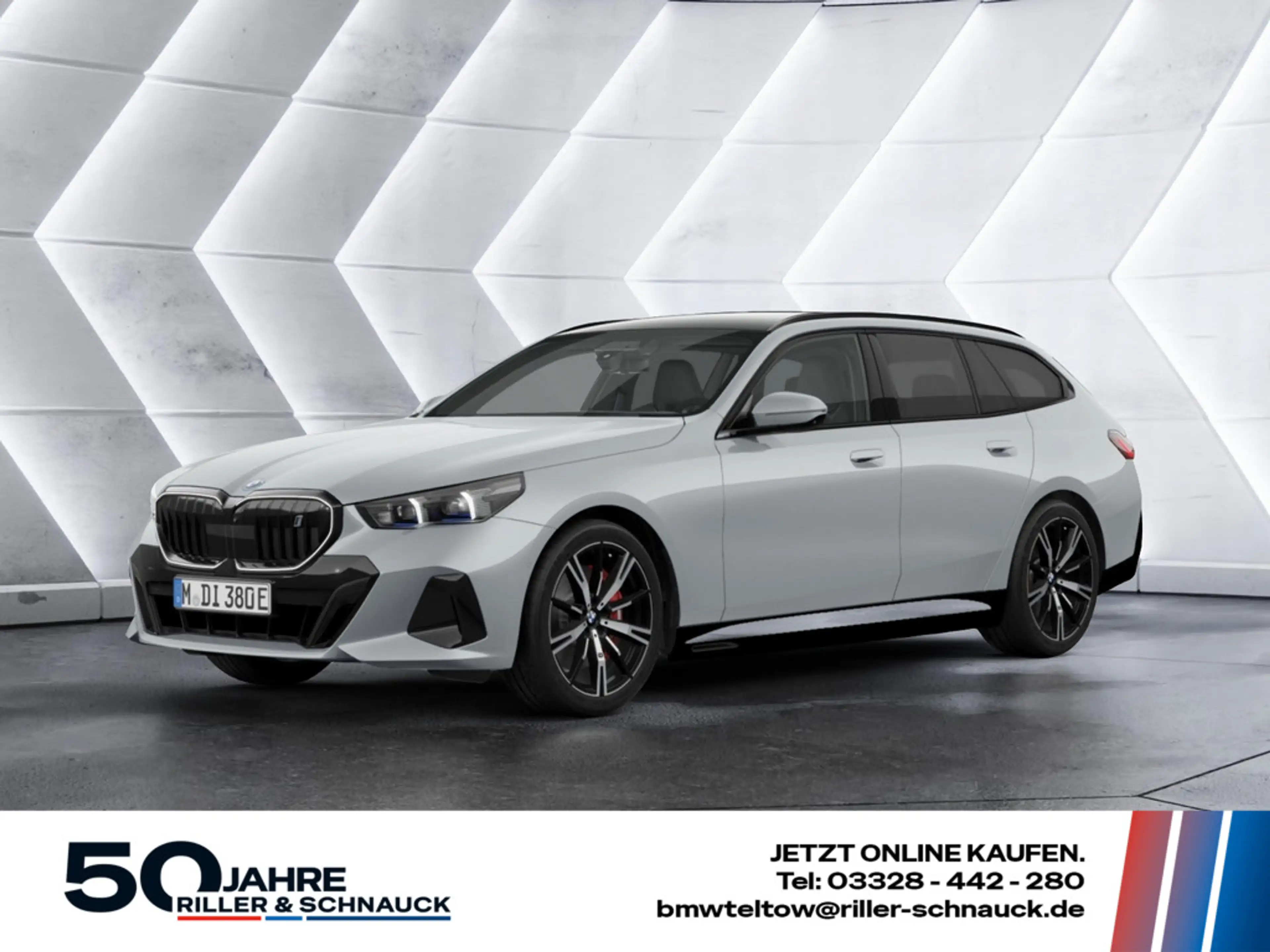 BMW i5 Touring 40 e M-Sport ACC HUD LED PANO 360°
