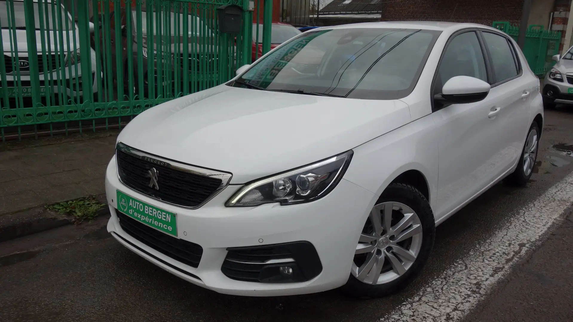 Peugeot 308 308 1.5 BlueHDi Active (EU6.2)**1MAIN CARNET** Blanc - 1