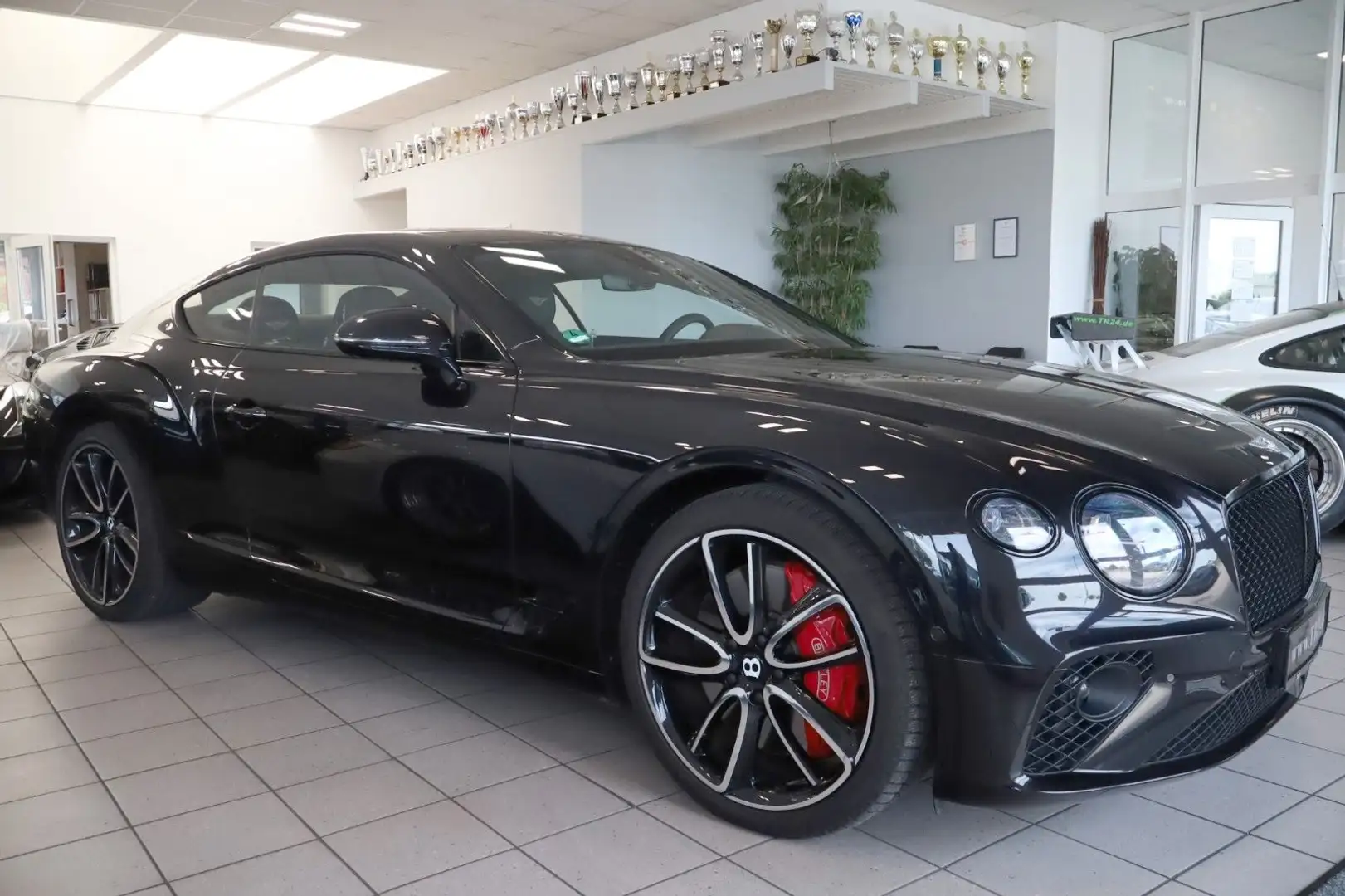 Bentley Continental GT V8 Mulliner/NAIM/ACC/Blackline Černá - 1