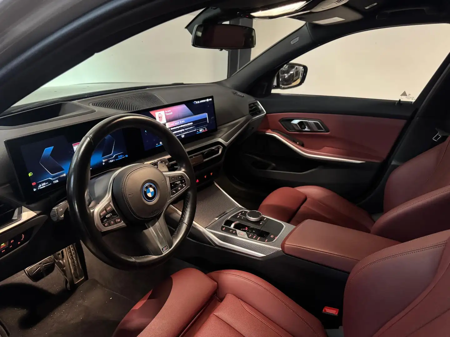 BMW 330 3-serie Touring 330e HEAD-UP KEYLESS CAM' Grijs - 2