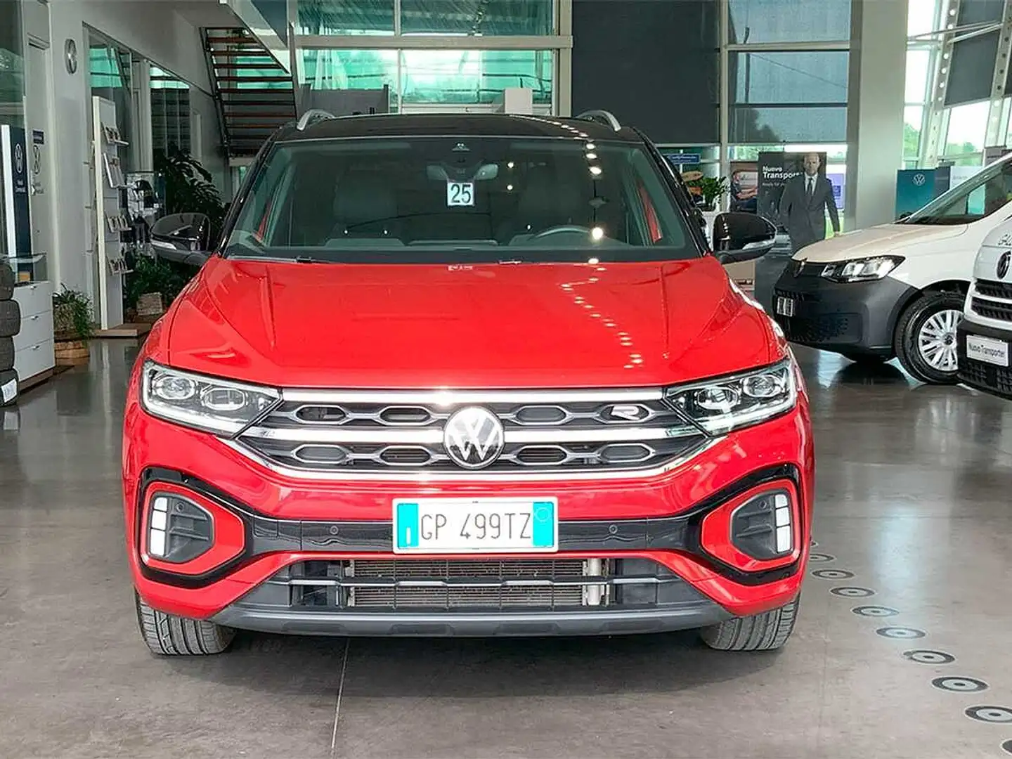 Volkswagen T-Roc 2.0 TDI SCR R-Line Rot - 2