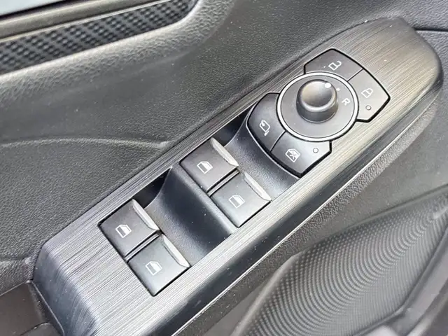 Ford Kuga view 19