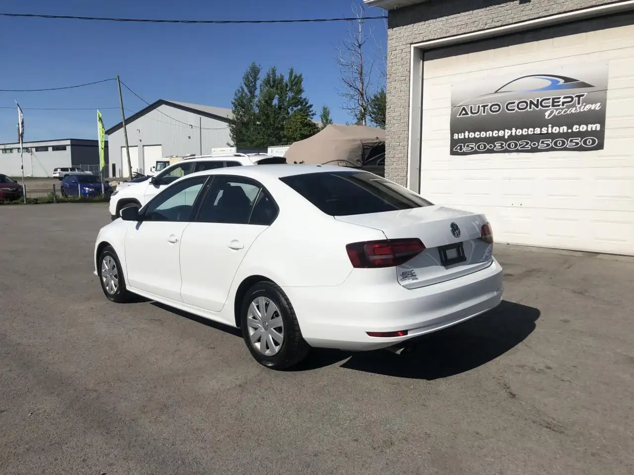 Volkswagen Jetta снимка Volkswagen Jetta