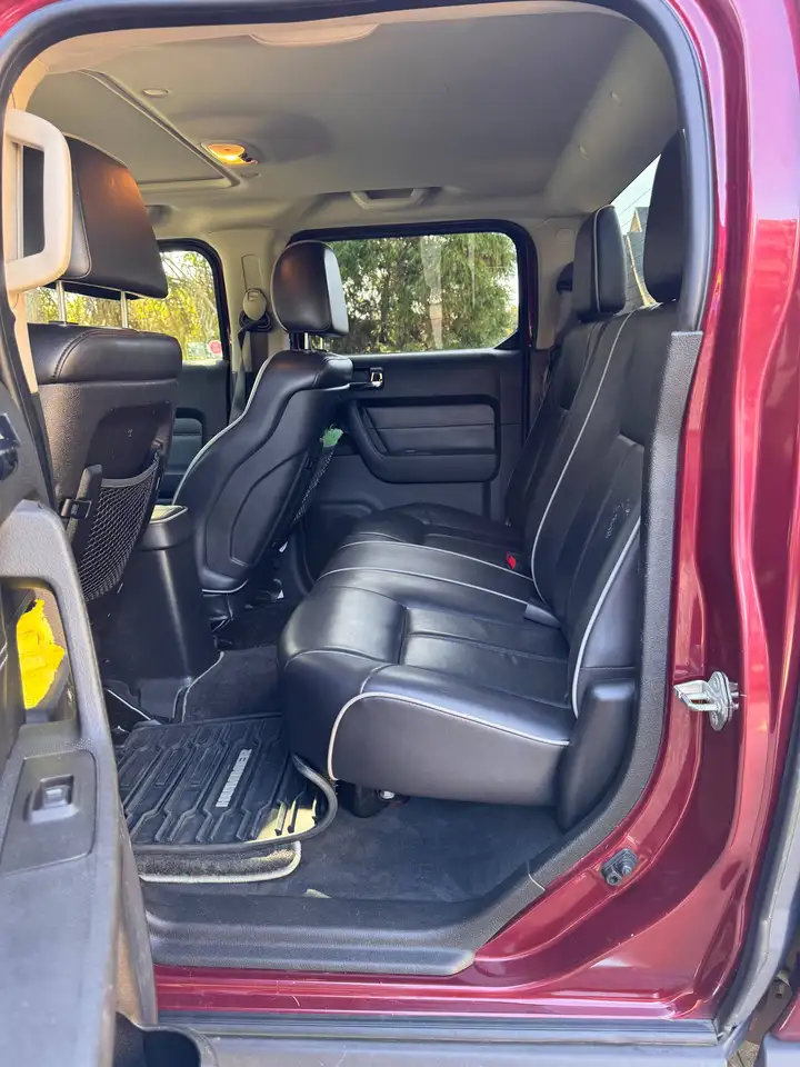 HUMMER H3 снимка HUMMER H3