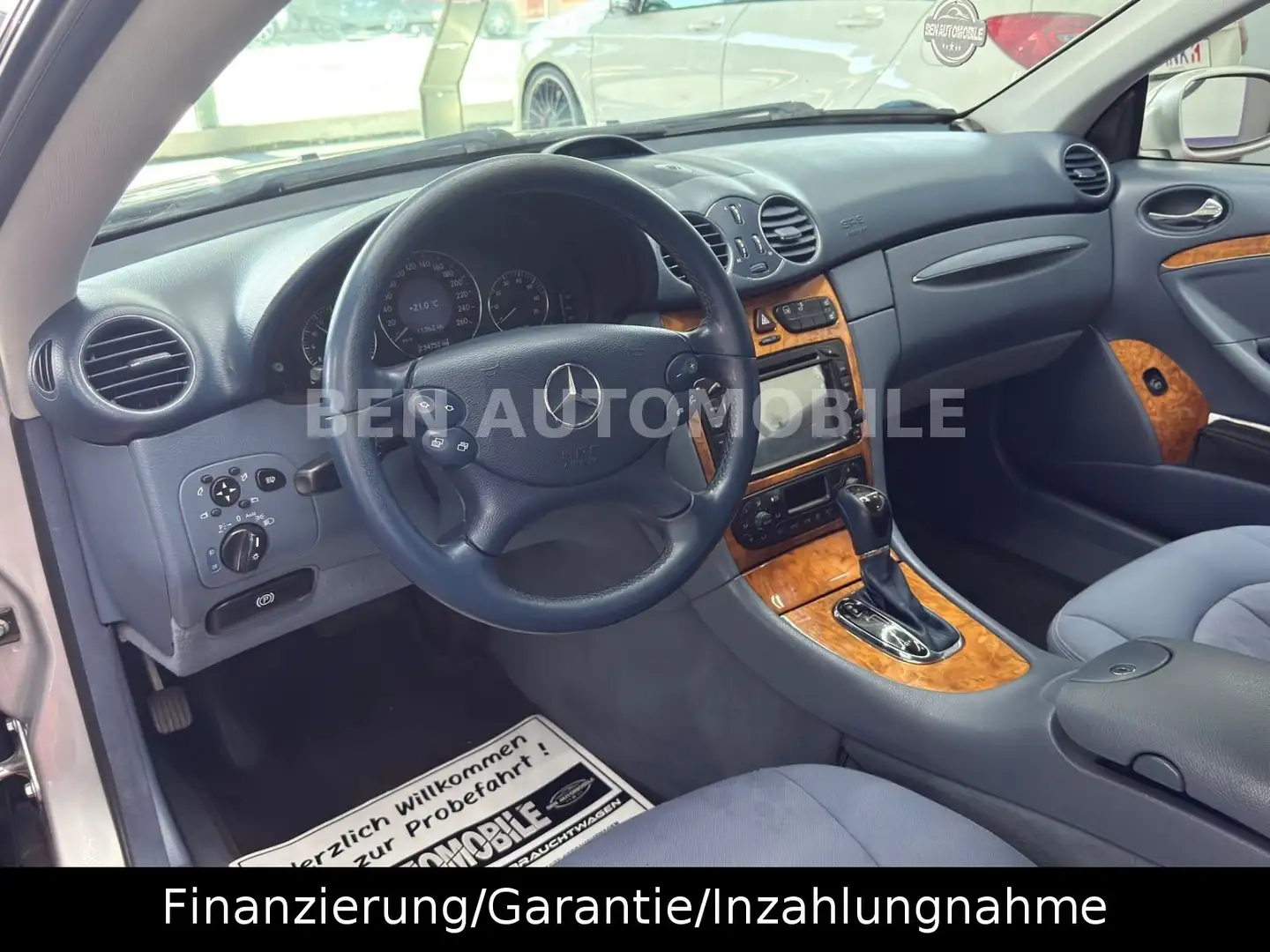 Mercedes-Benz CLK 240 Coupe Elegance*Autom.*Navi*Xenon*PDC*AHK Plateado - 2