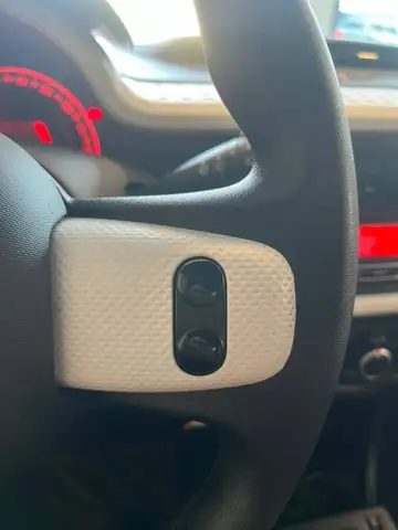 Renault Twingo view 14
