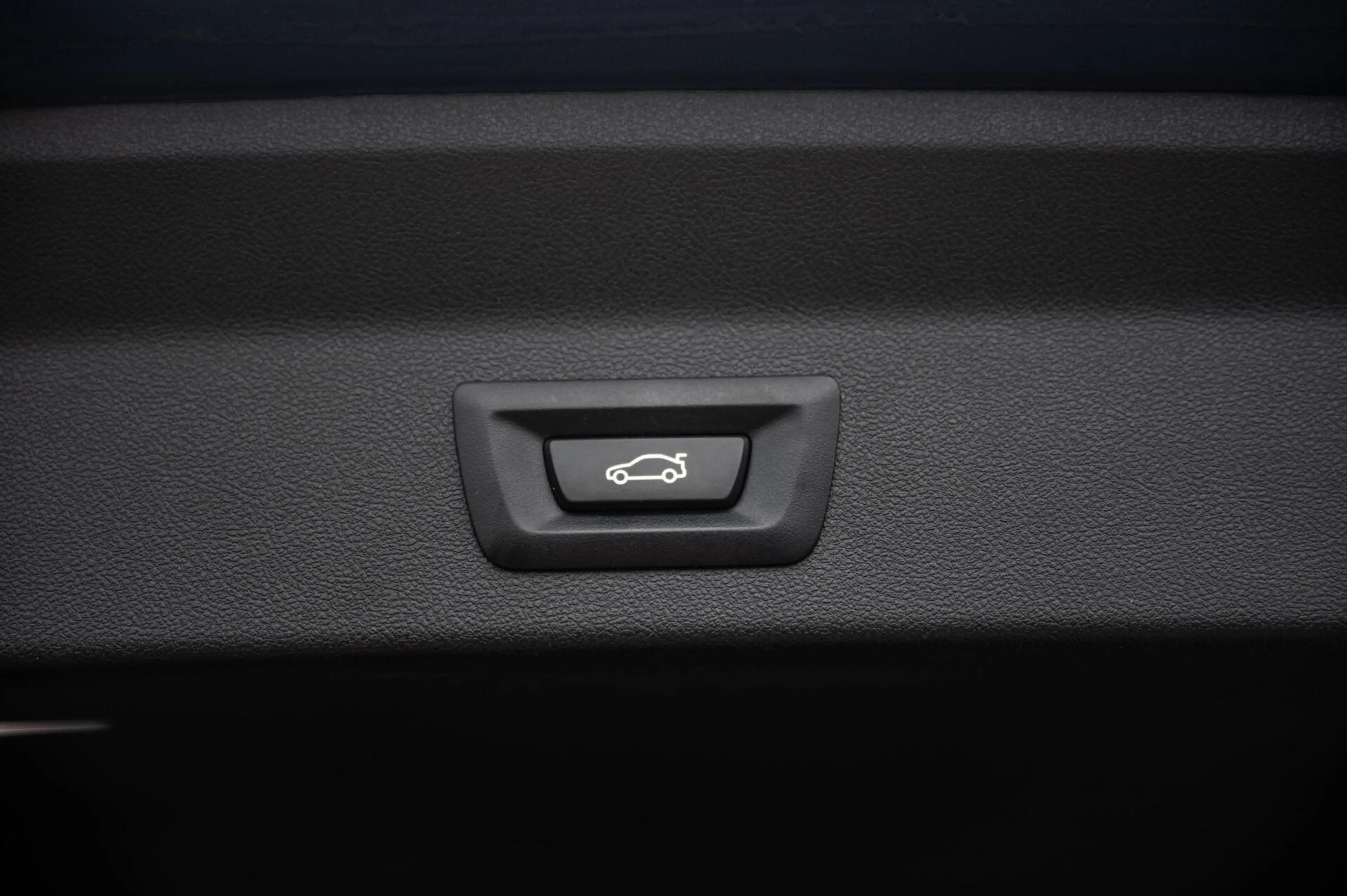 BMW X3 xDrive30e M-SPORT PANO TREKHAAK CAMERA LEDER — photo 10