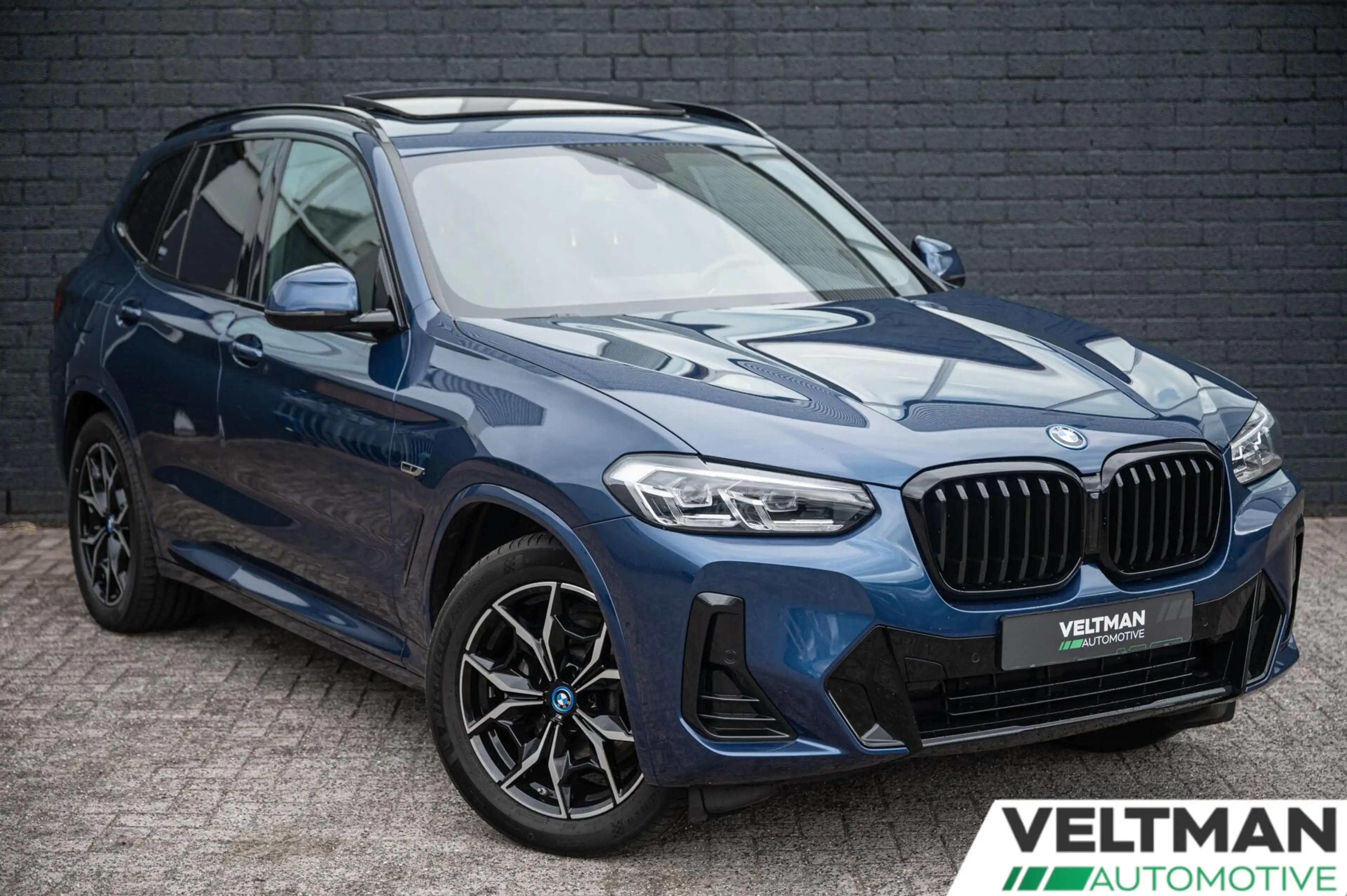 BMW X3 xDrive30e M-SPORT PANO TREKHAAK CAMERA LEDER — photo 2