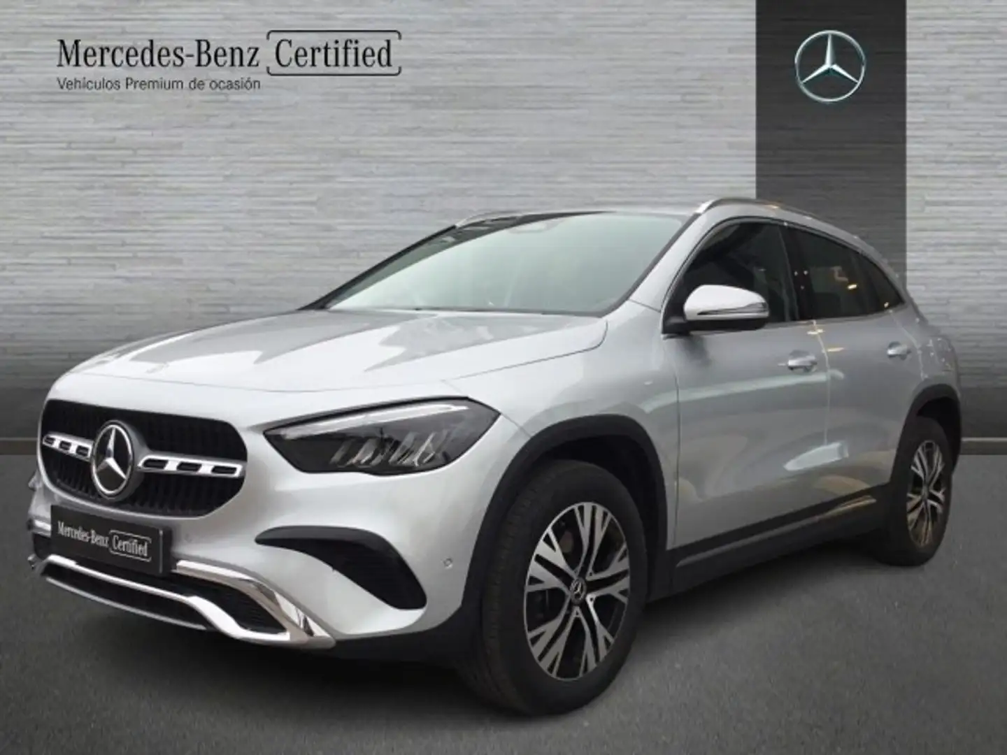 Mercedes-Benz GLA 250 e Progressive Line (EURO 6d) - 1
