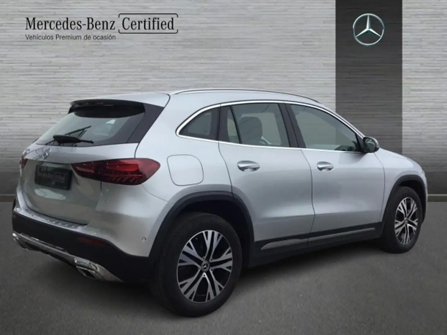 Mercedes-Benz GLA 250 e Progressive Line (EURO 6d) - 2