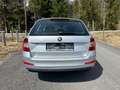 Skoda Octavia Combi 1,6 TDI Ambition 4x4 Silber - thumbnail 6