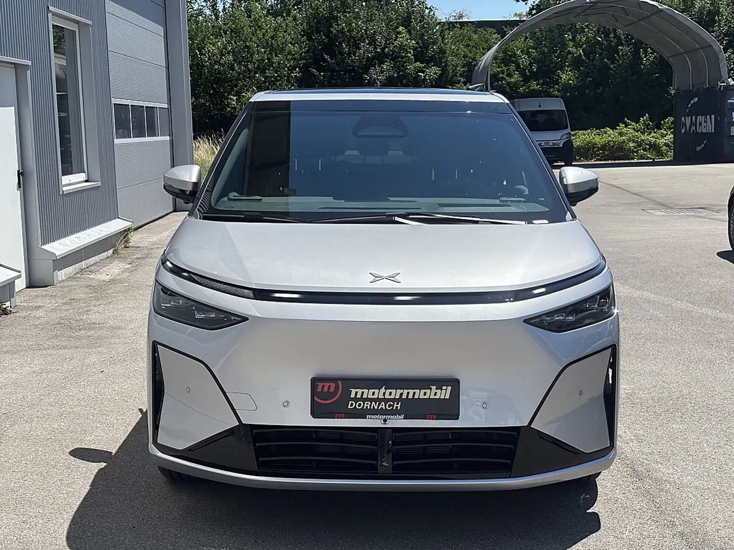 Xpeng Sonstige X9 Long Range FWD 110kWh Silber - 2