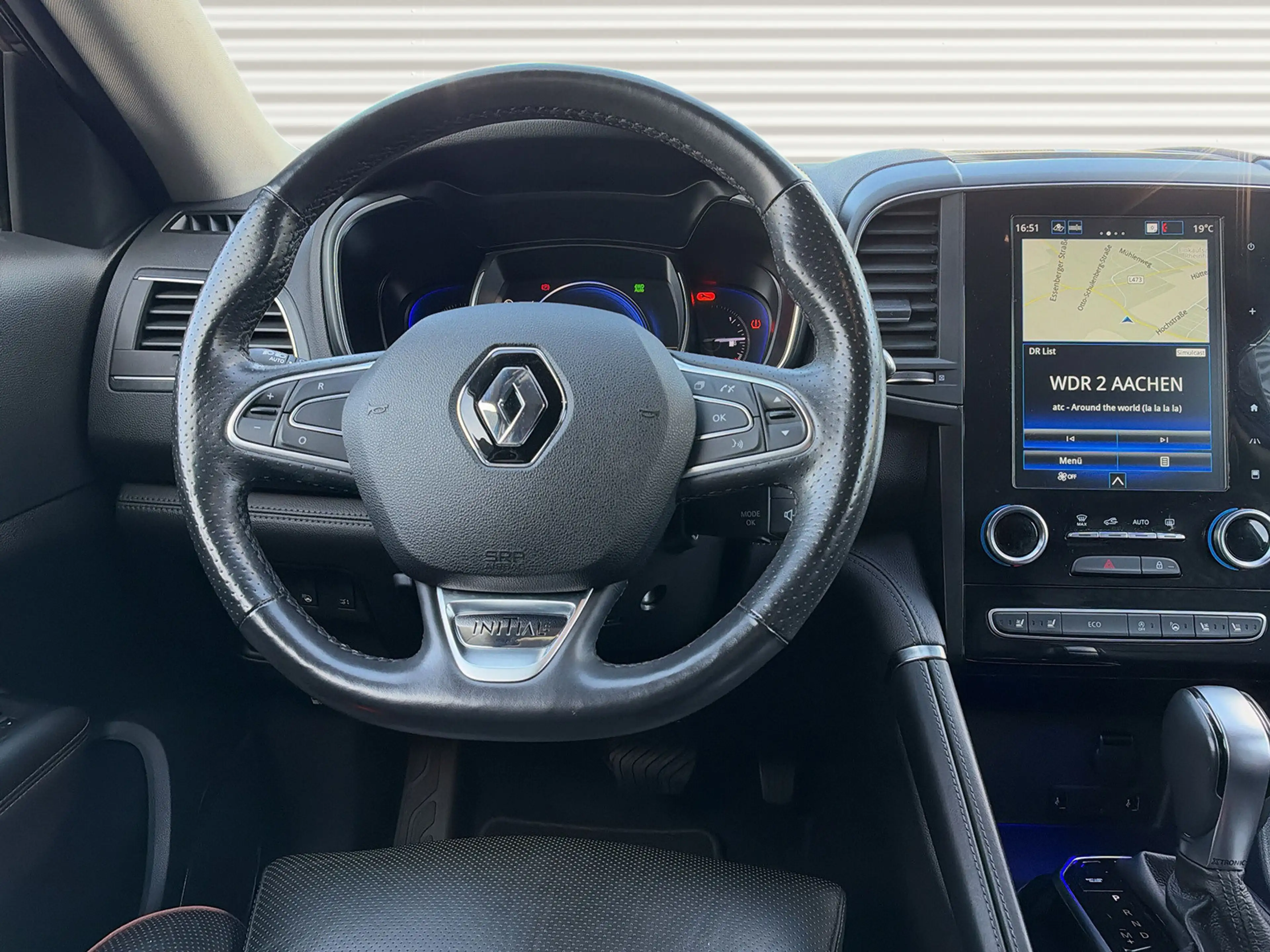 Renault Koleos INITIALE PARIS BLUE dCi 190 4WD Massage — photo 7