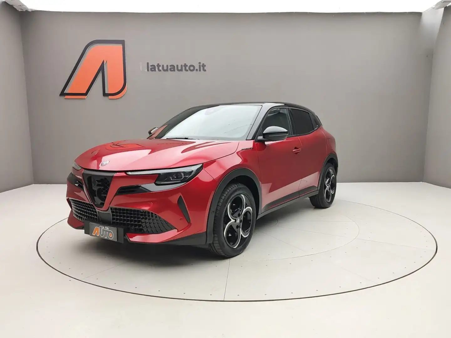 Alfa Romeo Junior 1.2 145CV HYBRID EDCT6 SPECIALE Rouge - 1
