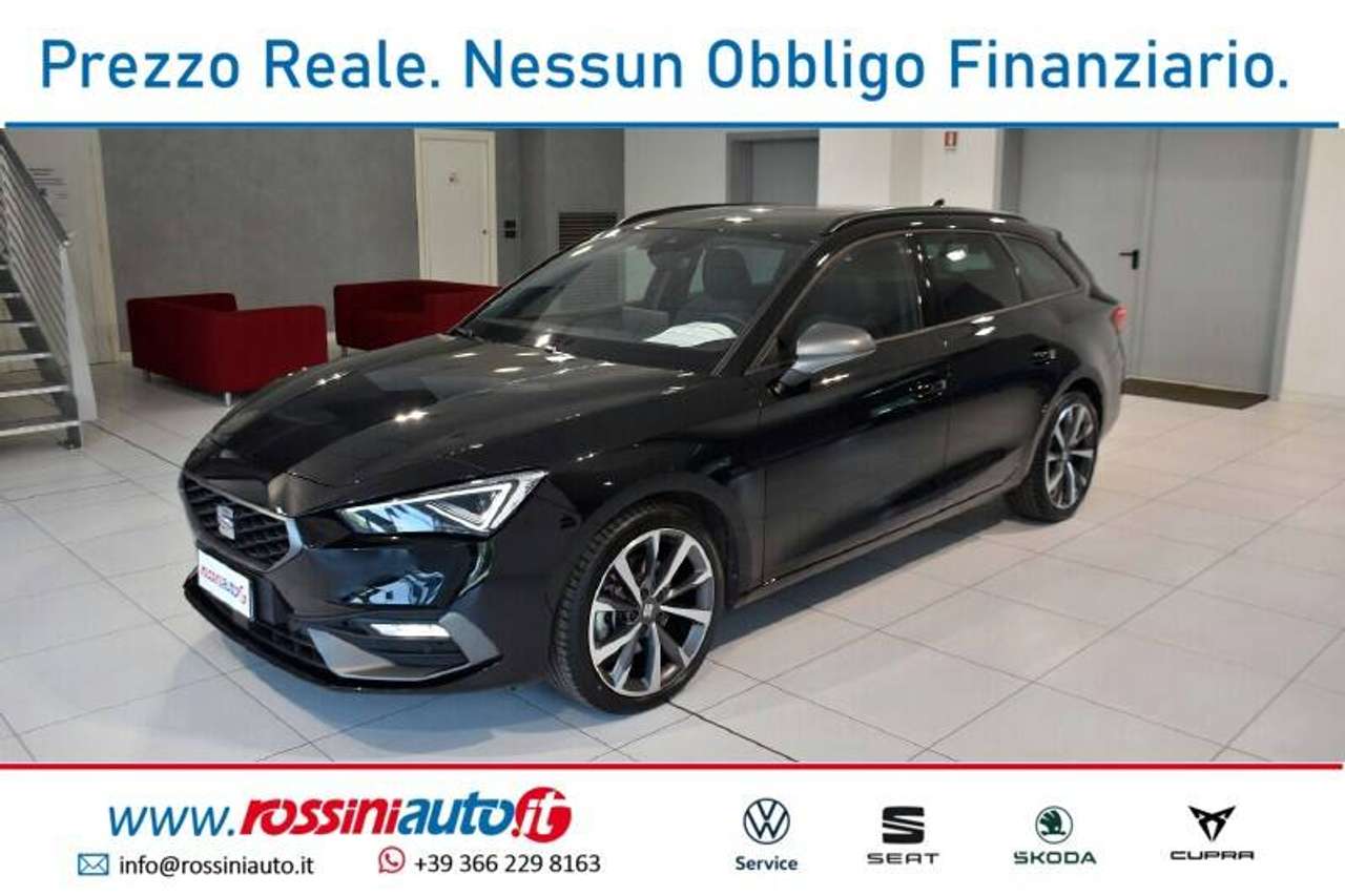 SEAT Leon SPORTSTOURER 2.0 TDI 150 CV DSG FR + MATRIX + TECH
