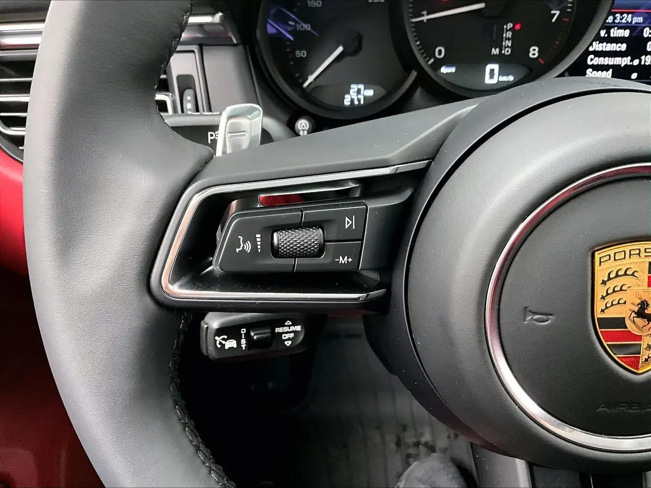 Porsche Macan снимка Porsche Macan