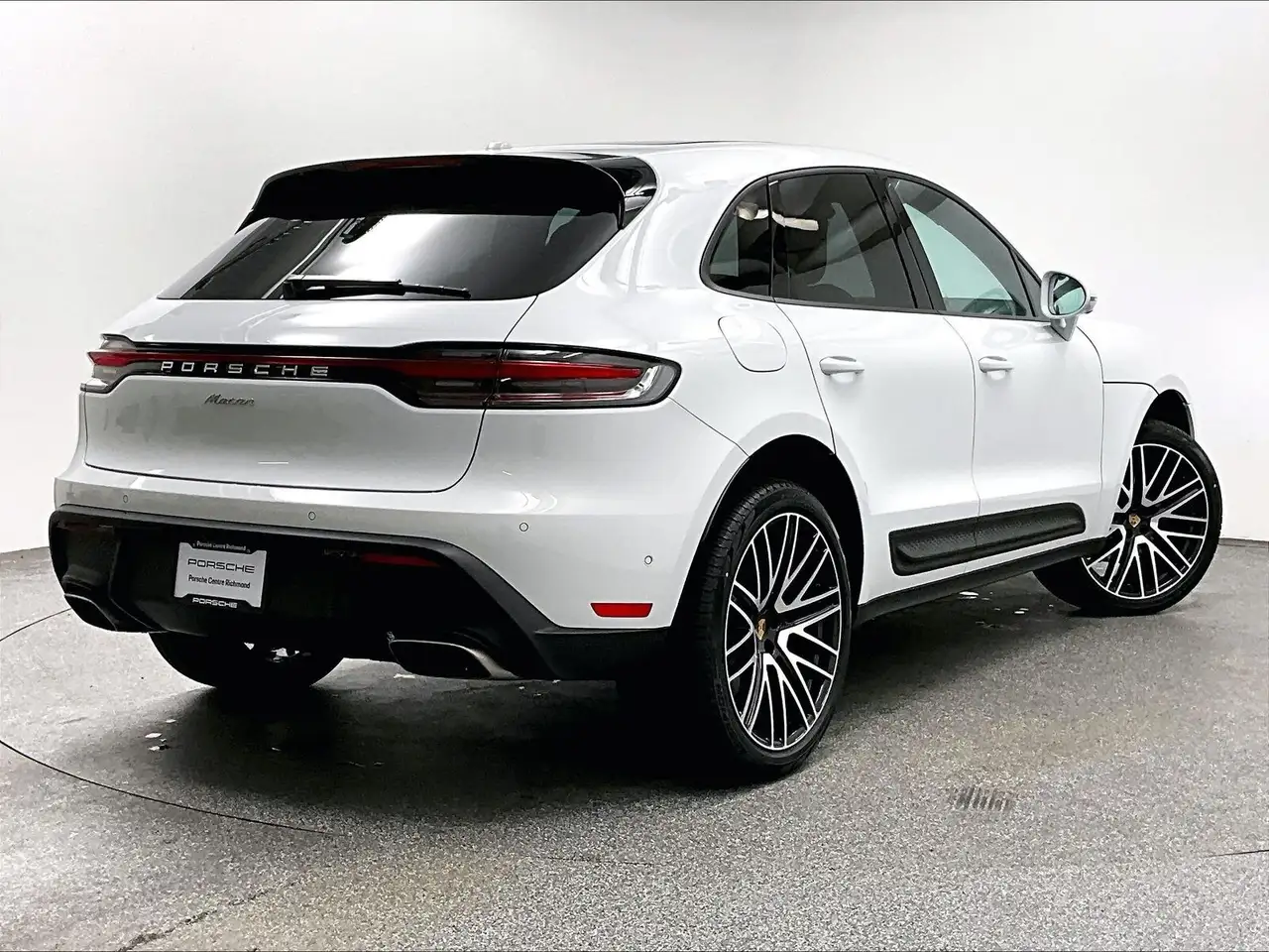 Porsche Macan снимка Porsche Macan