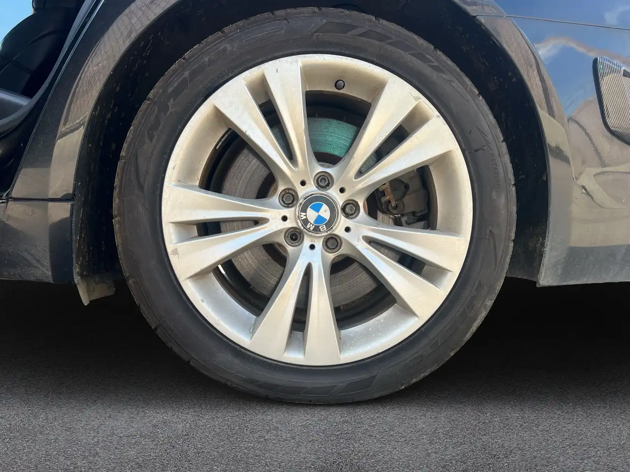 BMW 7 Series снимка BMW 7 Series