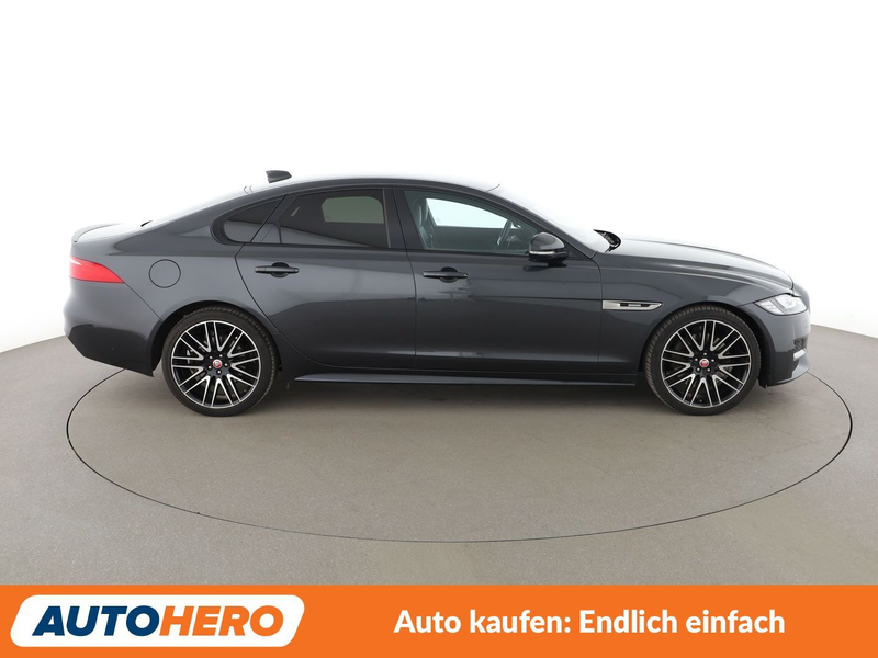Jaguar XF 30d R-Sport Aut.*NAVI*HEAD-UP*LED*TEMPO*CAM*PDC* — photo 7