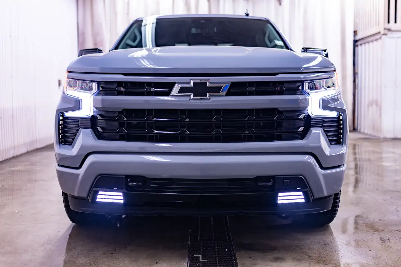 Chevrolet Silverado 1500 снимка Chevrolet Silverado 1500